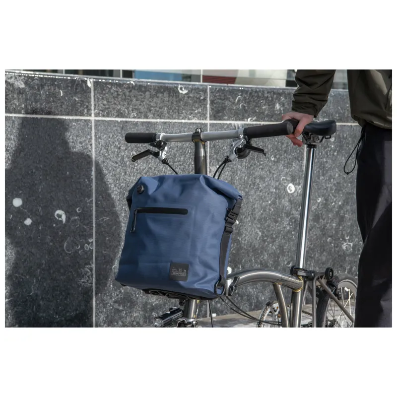 Brompton Borough Waterproof Bag Small in Navy-7